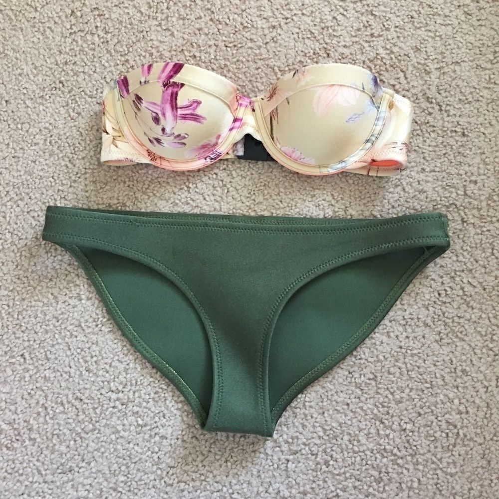 Authentic Triangl Coco Floral Bikini - XS/S